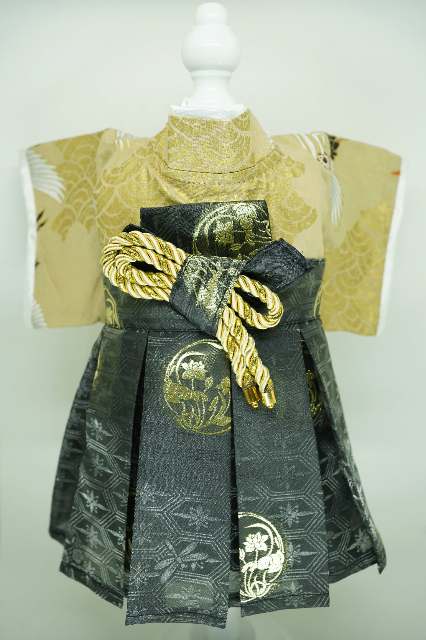 Hakama - Gold Black