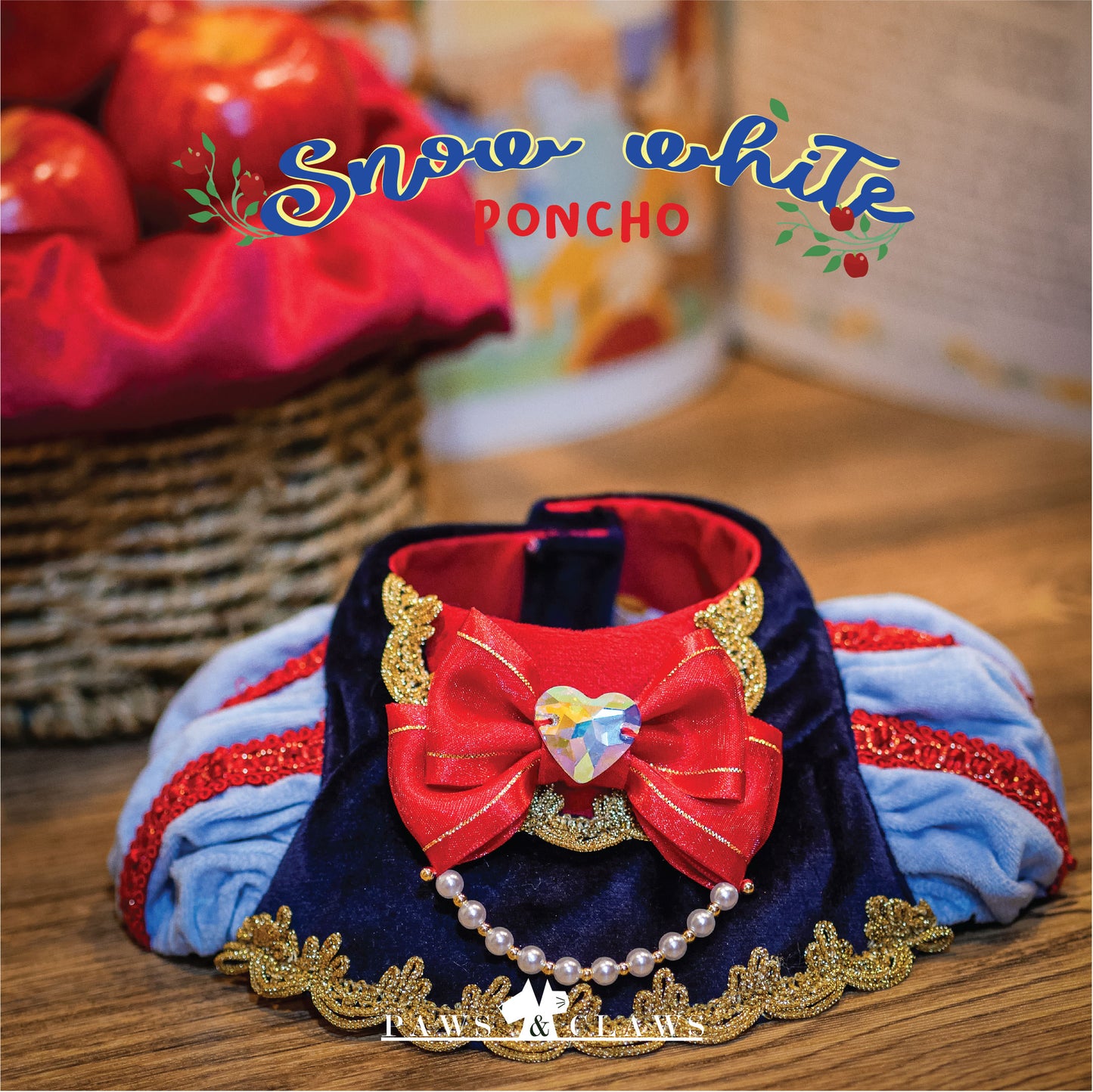 Snow White (poncho)